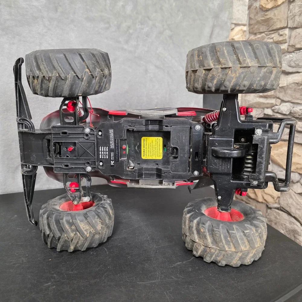 New Bright Scorpion Pro RC Monster Truck 12.8V FOR PARTS As Is Hobby Collectible